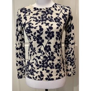 Garnet Hill Merino Wool Sweater Womens M White Blue Floral Classic Warm Fall